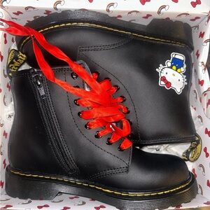 Hello Kitty Dr. Martens 1460